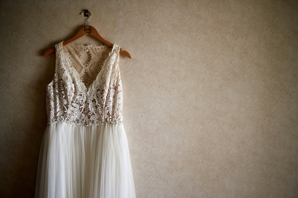 WHAT TO DO WITH YOUR DRESS AFTER “I DO”